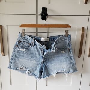 Aritzia Denim Forum Button Front Light Wash Jean Shorts Ex Boyfriend 26 Short
